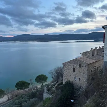 Mazet Du Soleil بيت للعطل *