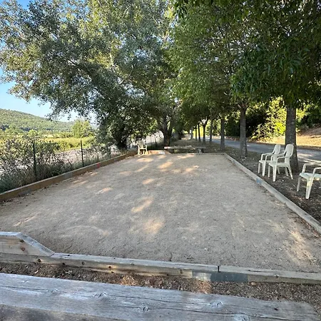 Mazet Du Soleil بيت للعطل