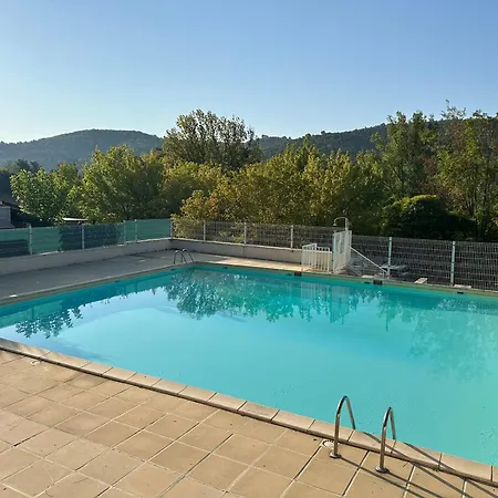 بيت للعطل Mazet Du Soleil *